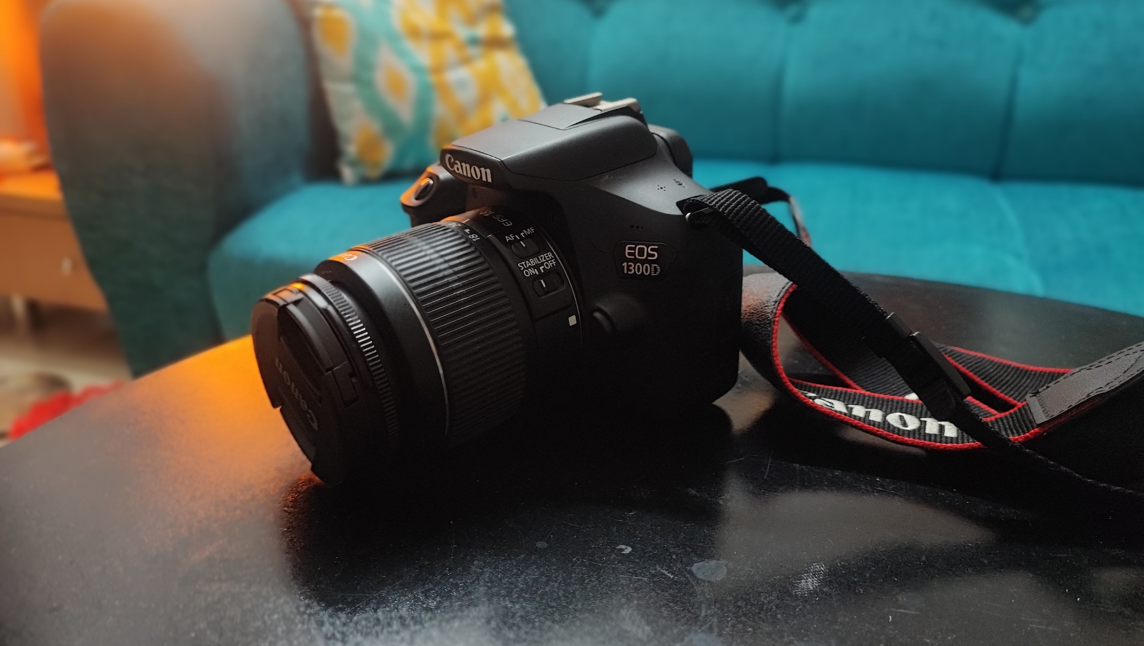 Canon EOS 1300D