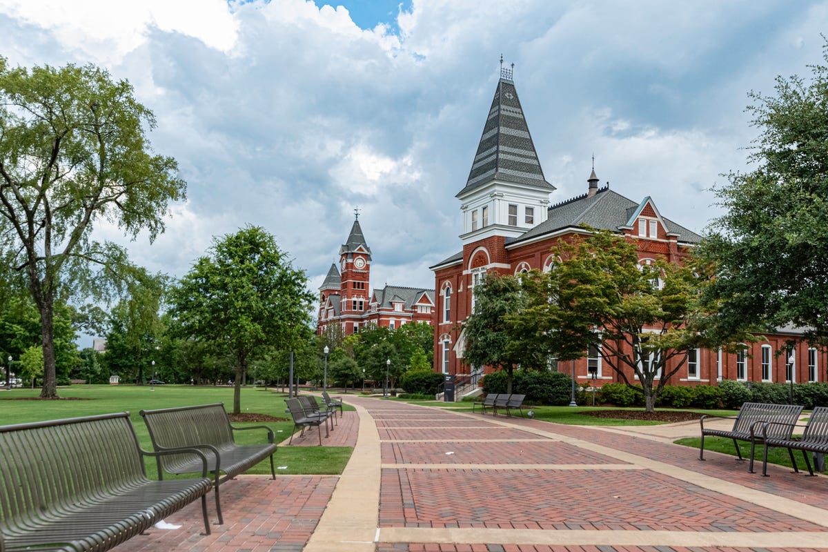 A photo of Hargis Hall at Auburn University