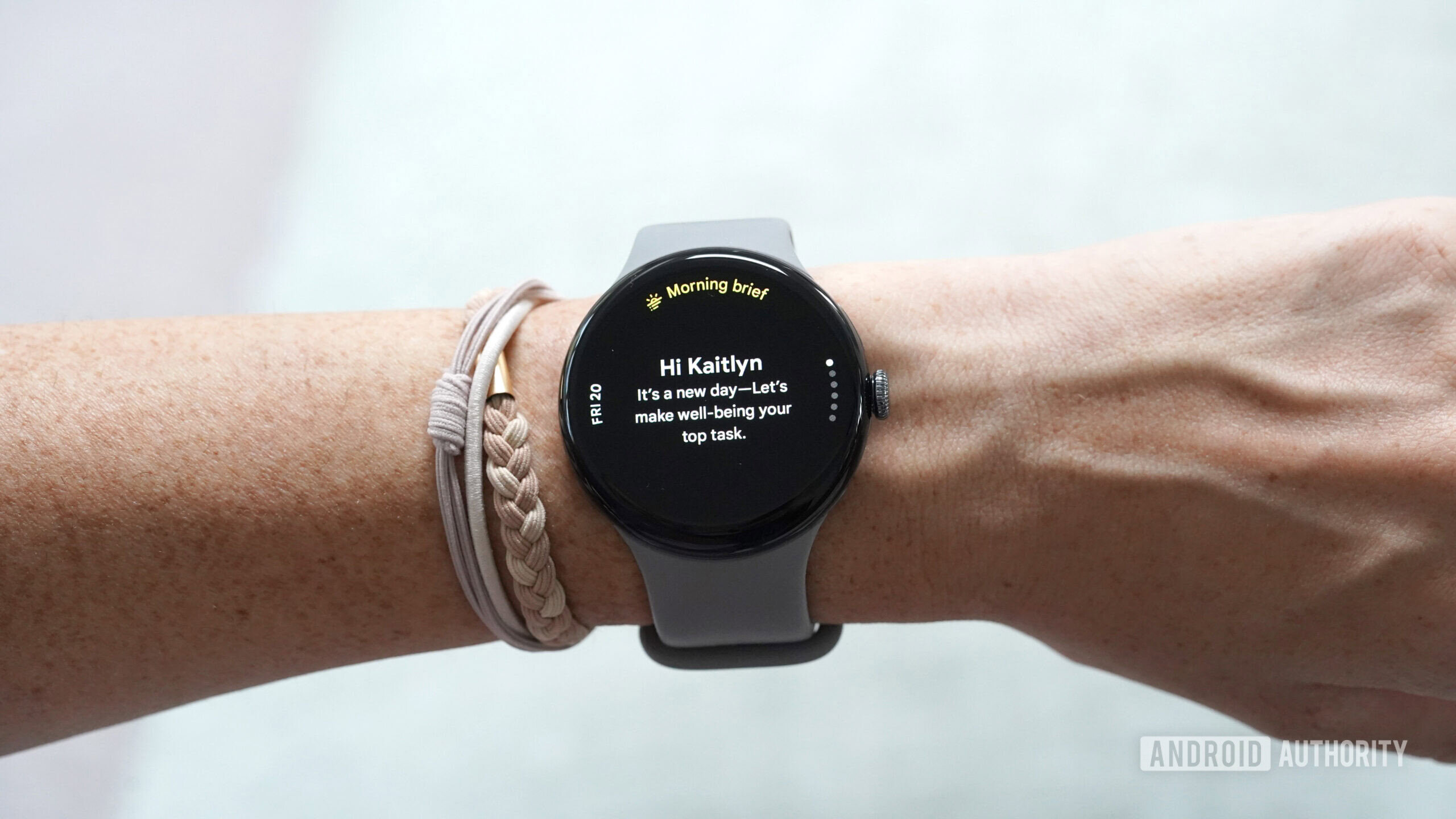 Google Pixel Watch 3 shows Morning Brief for users.